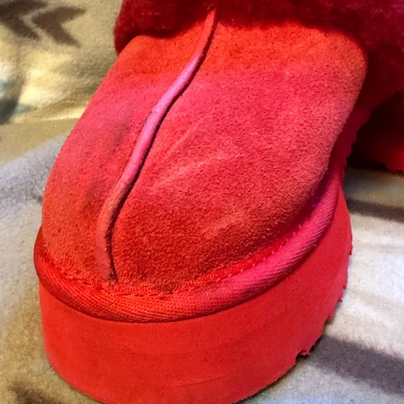 UGG Disqette Platform Slipper Red 6 - Picture 5 of 6